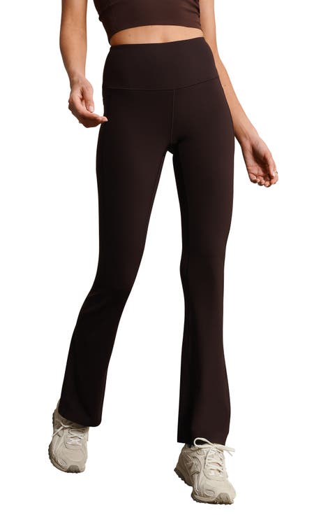 Revive Pocket Flare Leggings
