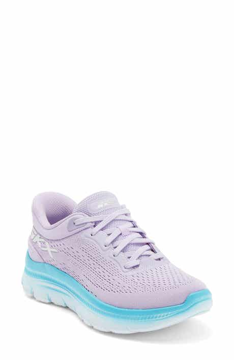 SKECHERS Summits Slip-In Sneaker