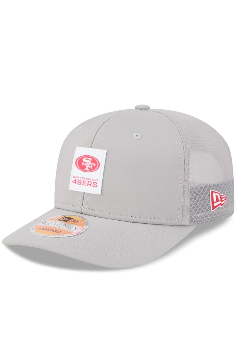 New Era Men's New Era Gray San Francisco 49ers 2025 Sideline 9SEVENTY Adjustable Trucker Hat, Main, color,