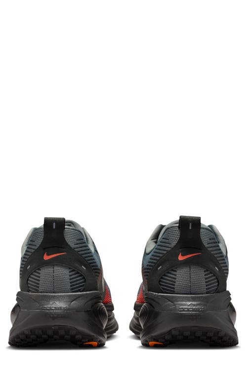 Nike Vomero 18 Running Shoe In Gray