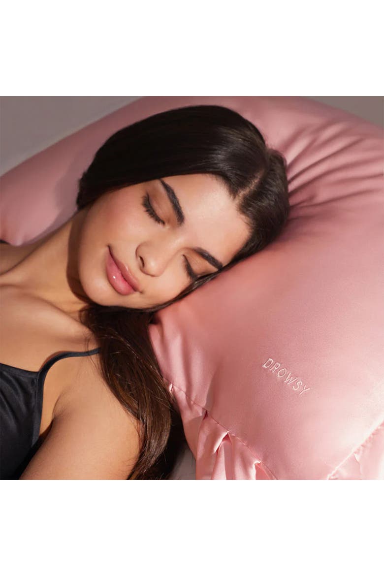 Silk Pillowcase, Alternate, color, Sleep and the City Pink