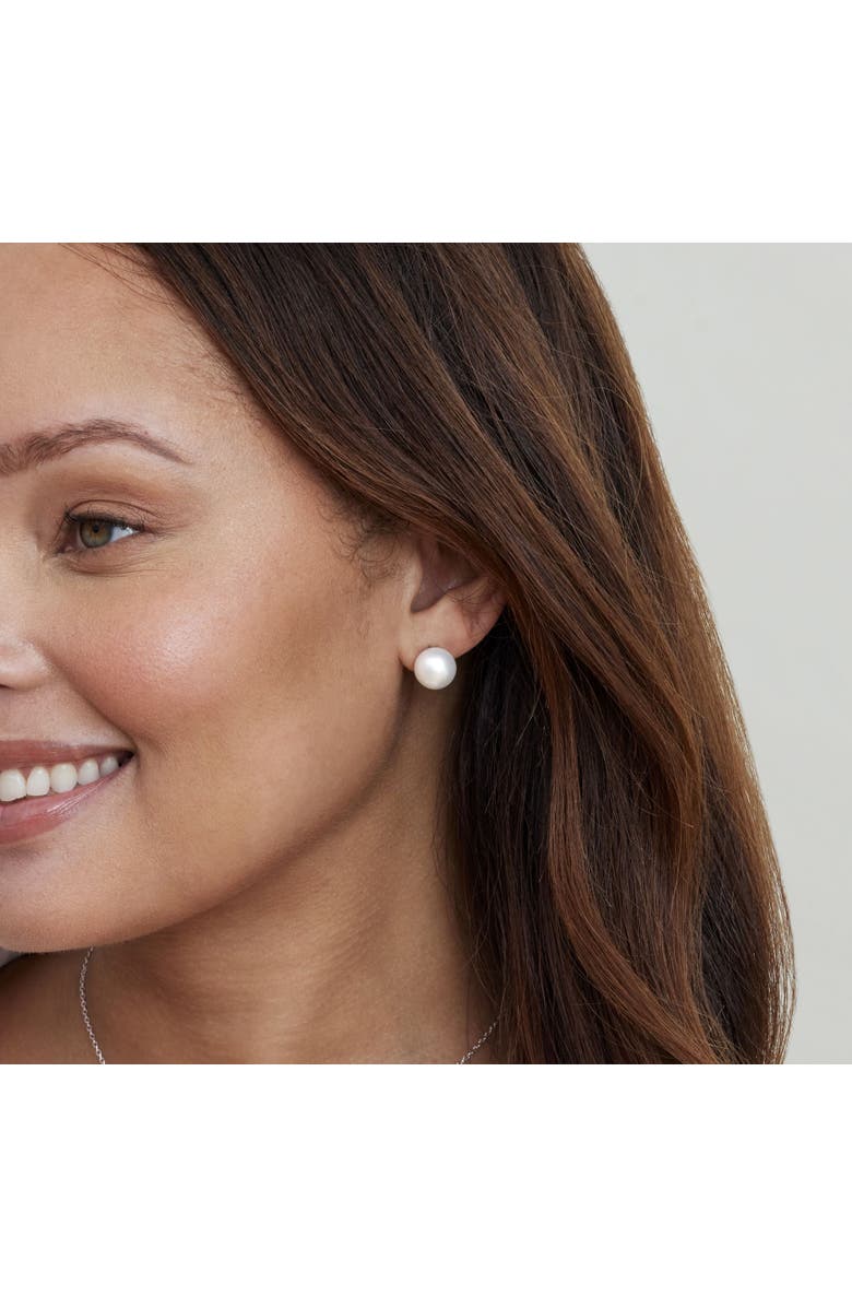 The Pearl Source Freshwater Round Pearl Stud Earrings 11mm, Alternate, color, White Pearl - Yellow Gold