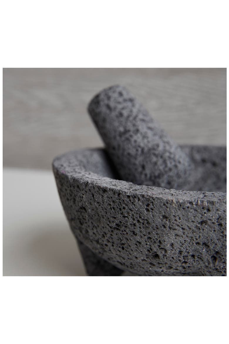 Molcajete in Basket, Alternate, color, GREY