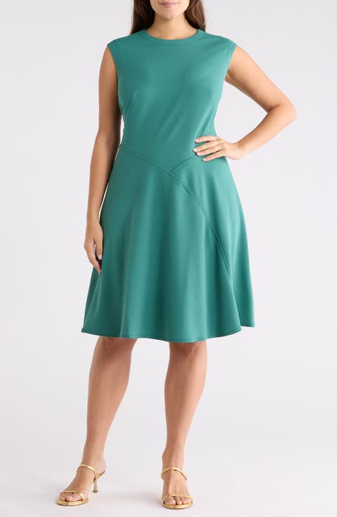 Sleeveless Fit & Flare Midi Dress (Plus)