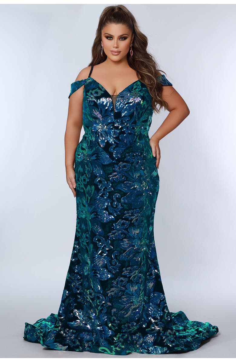 Johnathan Kayne for Sydney's Closet V-Neck Fitted Spaghetti Strap Plus Size Evening Gown, Main, color, 