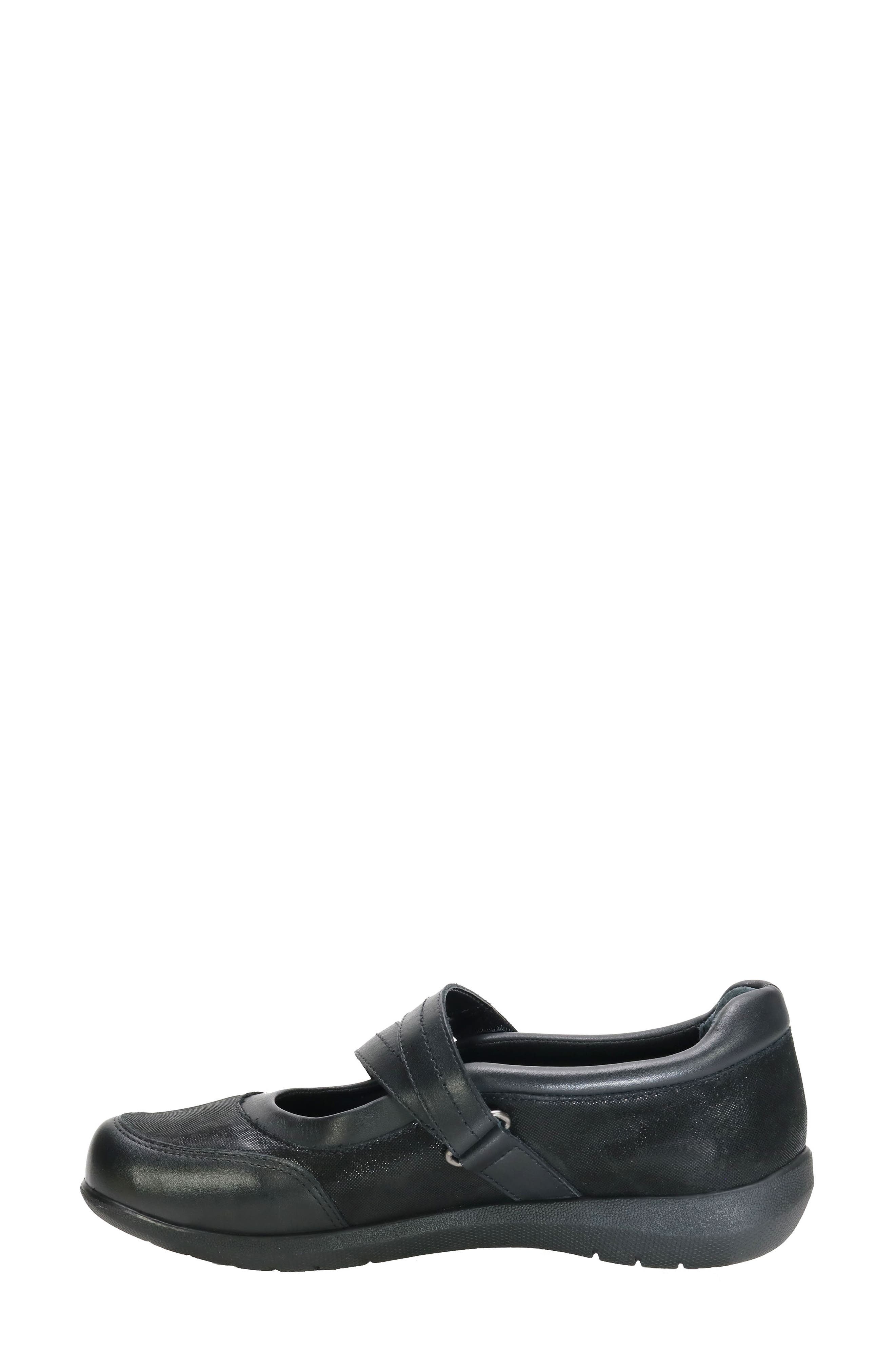 Geena Mary Jane Flat, Alternate, color, BLACK LEATHER