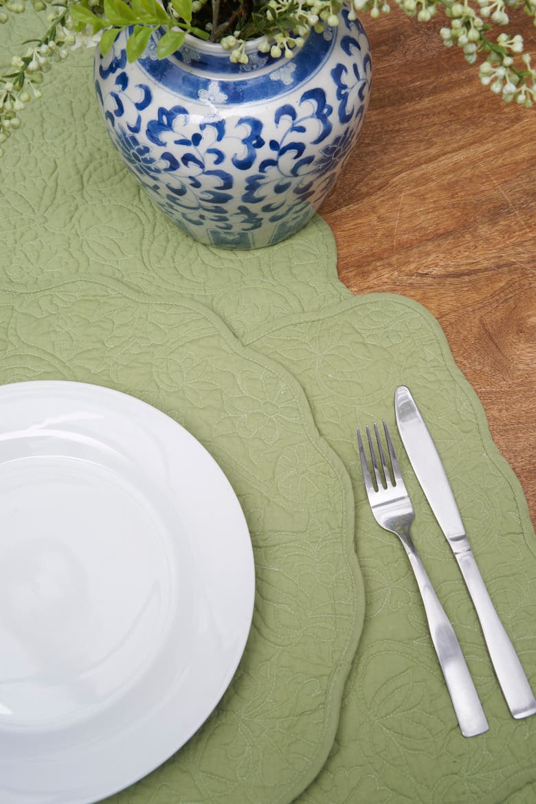 Christiana Sweet Pea 100% Cotton Quilted Round Set of 6 Placemats 17", Alternate, color, Green
