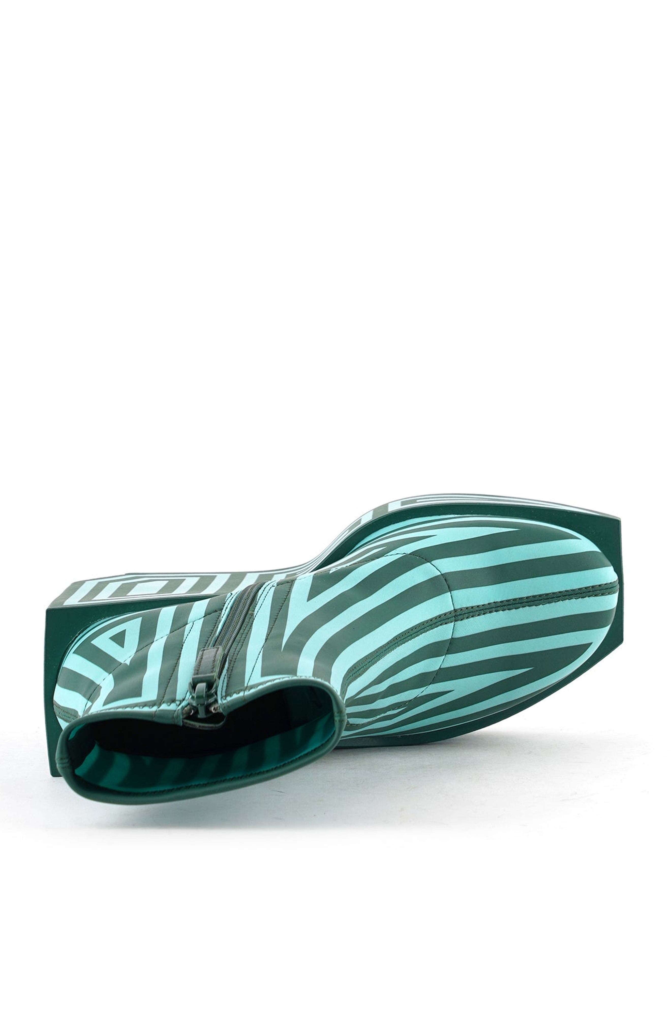 United Nude Wa Platform Bootie, Alternate, color, Emerald