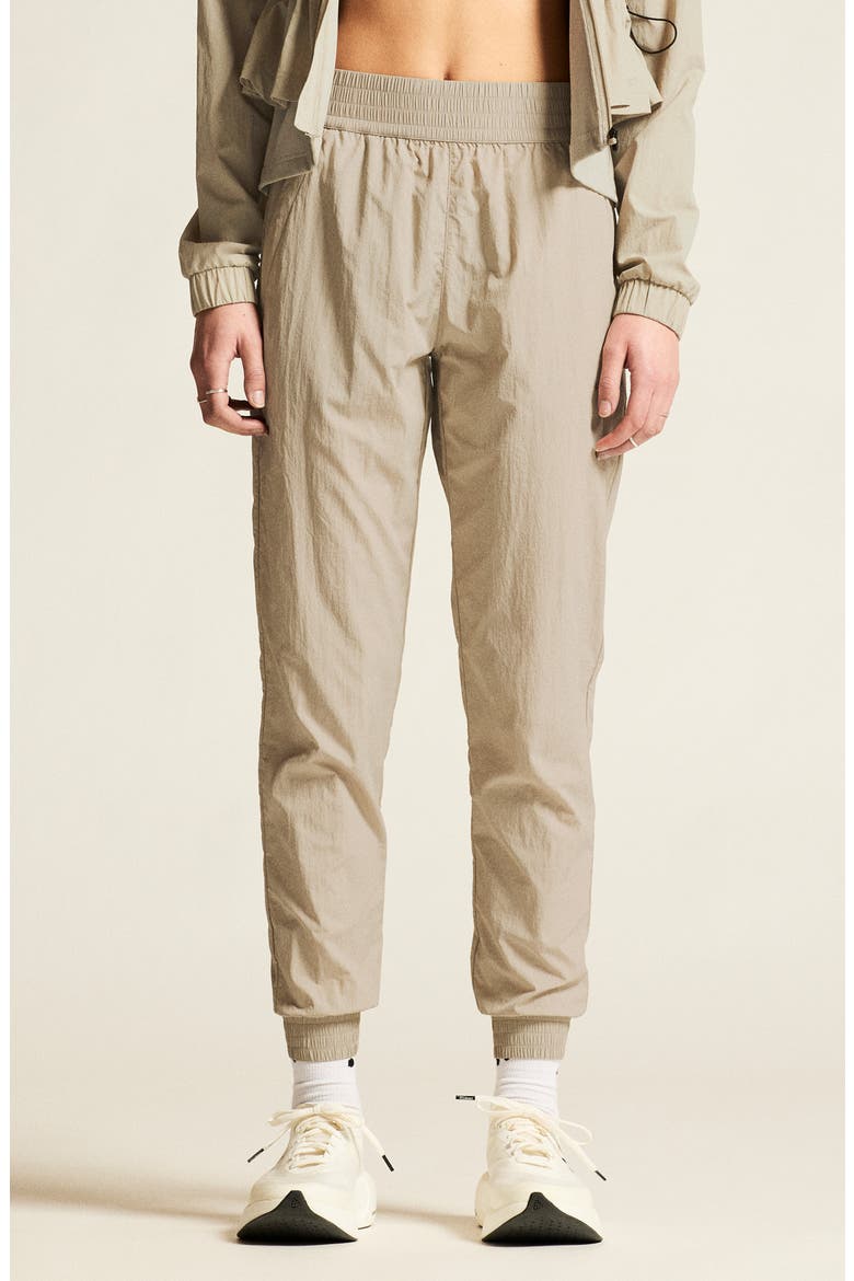 Join Wind Joggers, Main, color, HAY