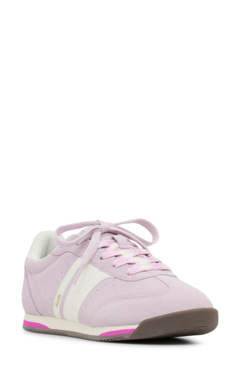 Revival Sneaker