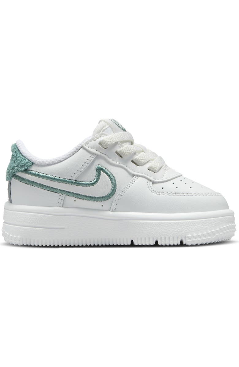 Nike Kids' Air Force 1 Low LV8 EasyOn Sneaker, Alternate, color,