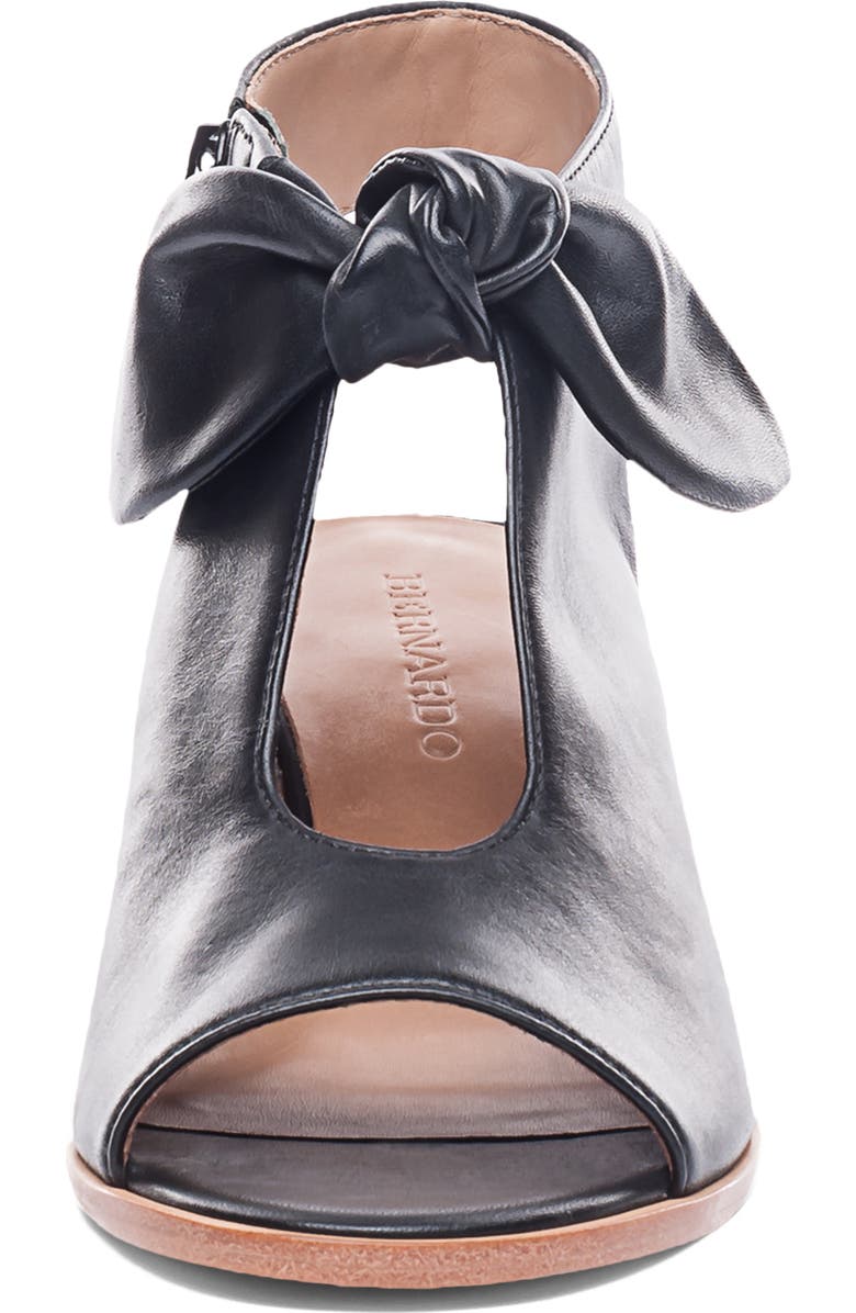 Bernardo Footwear Bernardo Luna Sandal, Alternate, color,