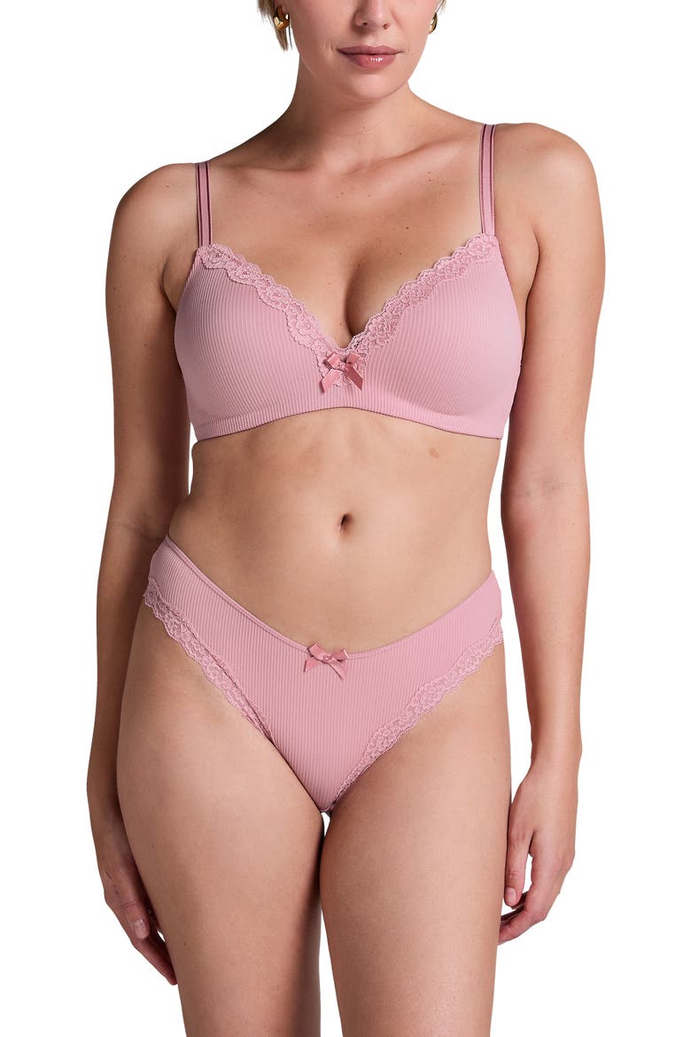 Lola Padded Non-Wired Bra, Alternate, color, Lilas