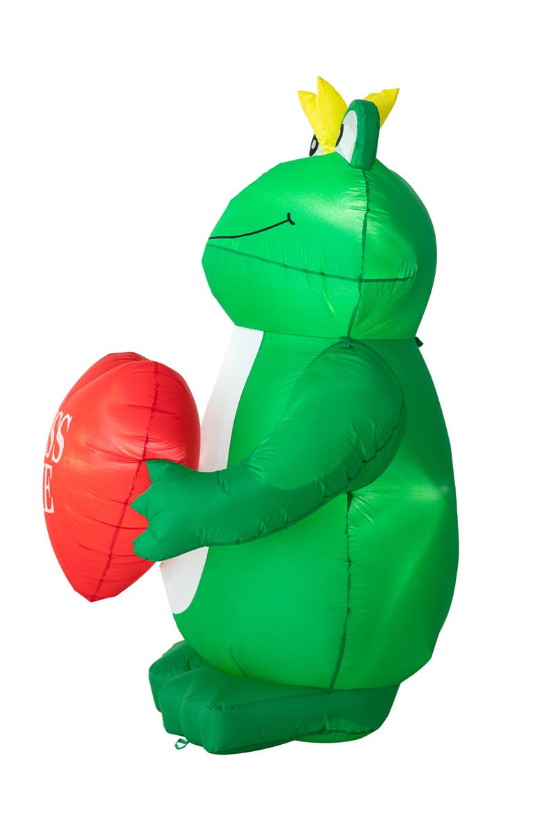Glitzhome 6FT Lighted Valentine's Day Inflatable Frog with Heart Decor, Alternate, color, Green