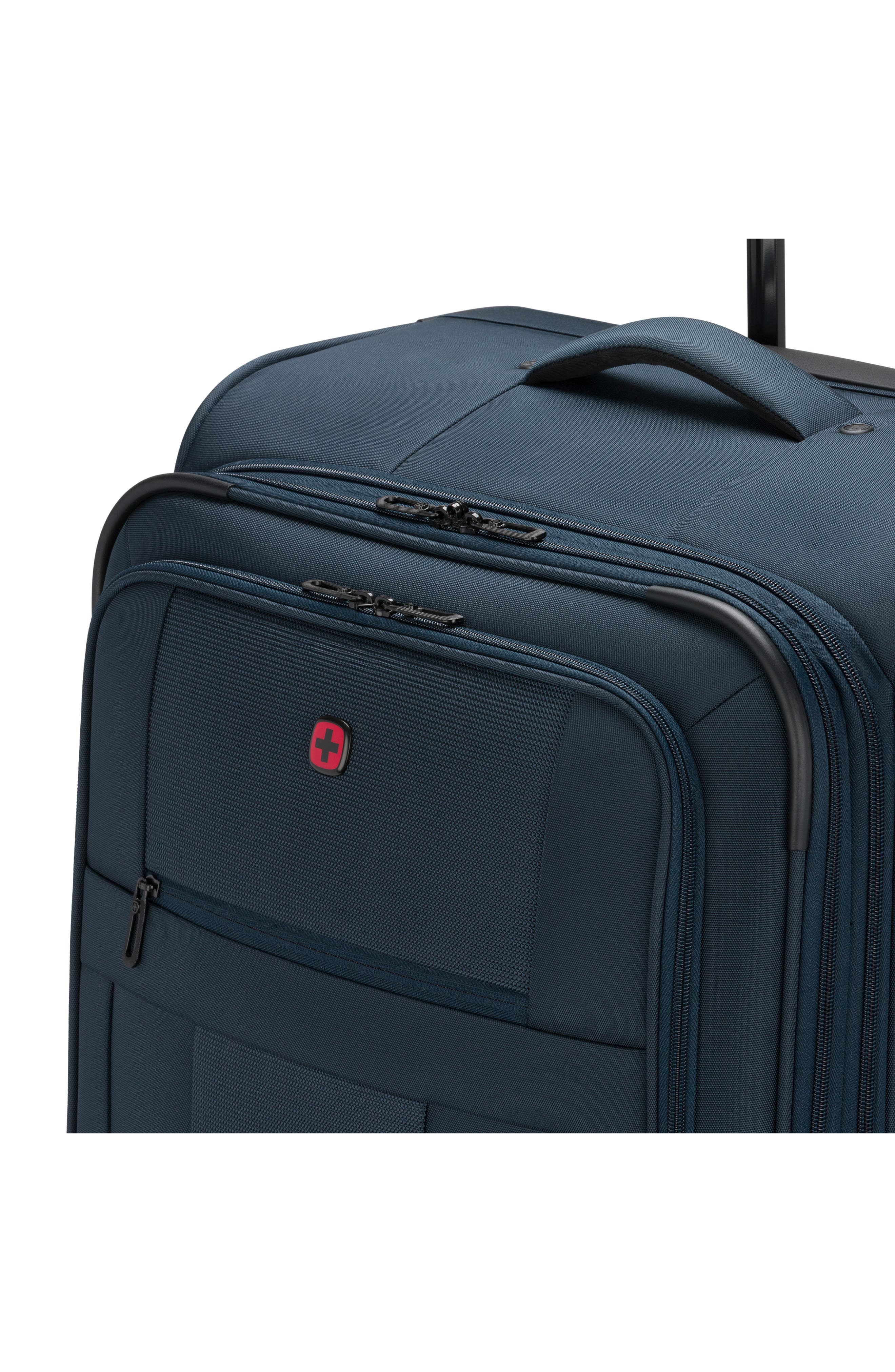 SWISSGEAR 28-Inch Softside Spinner Luggage, Alternate, color, Navy
