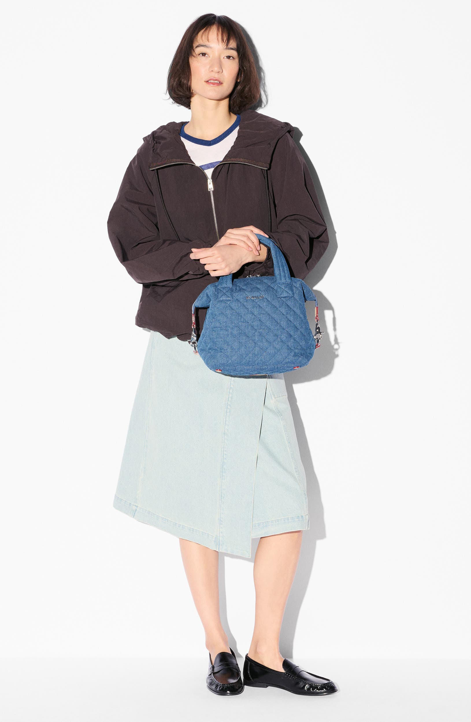 Small Sutton Deluxe Tote, Alternate, color, TRUE DENIM
