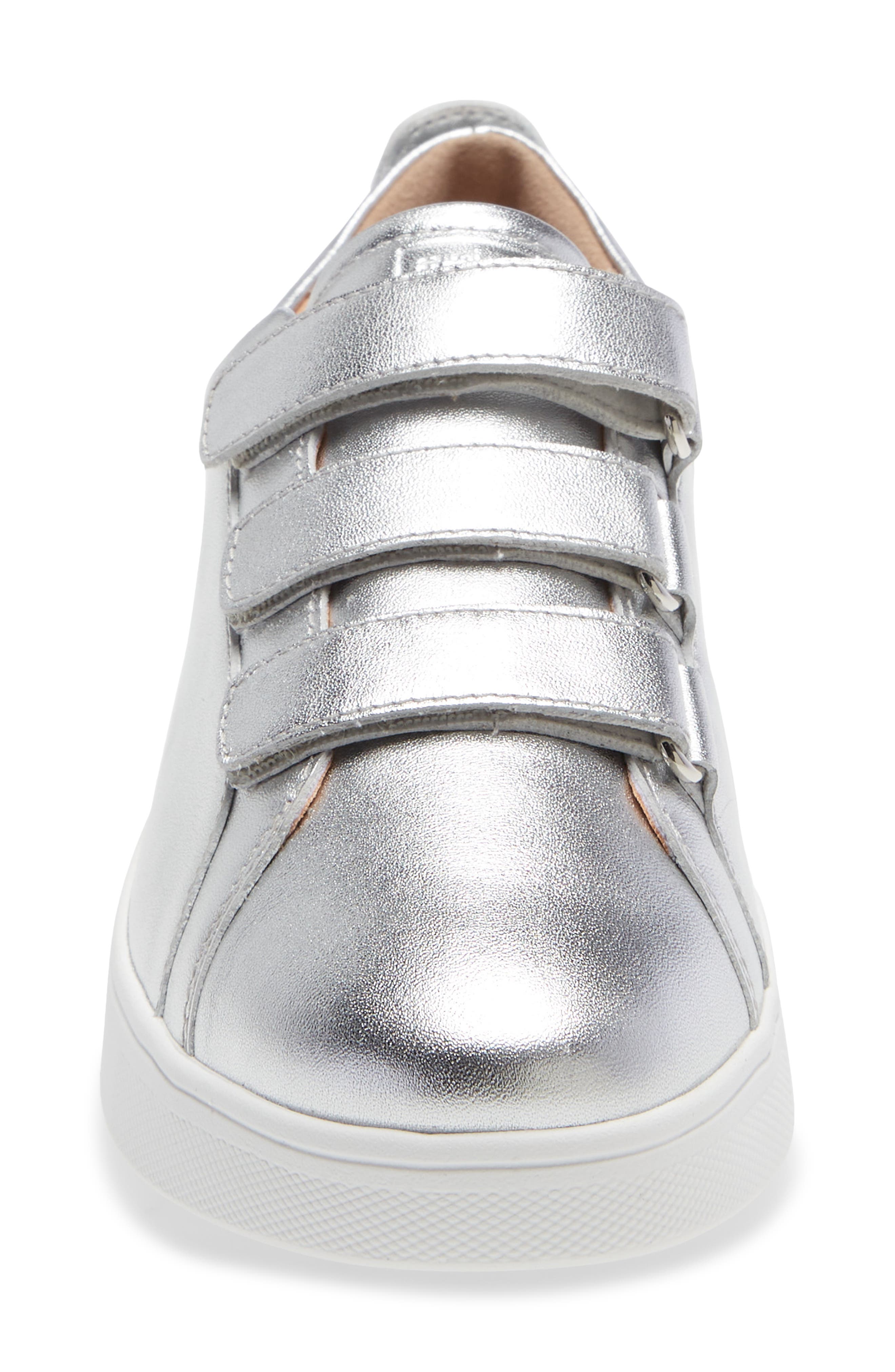 Rally Quick Low Top Sneaker, Alternate, color, SILVER