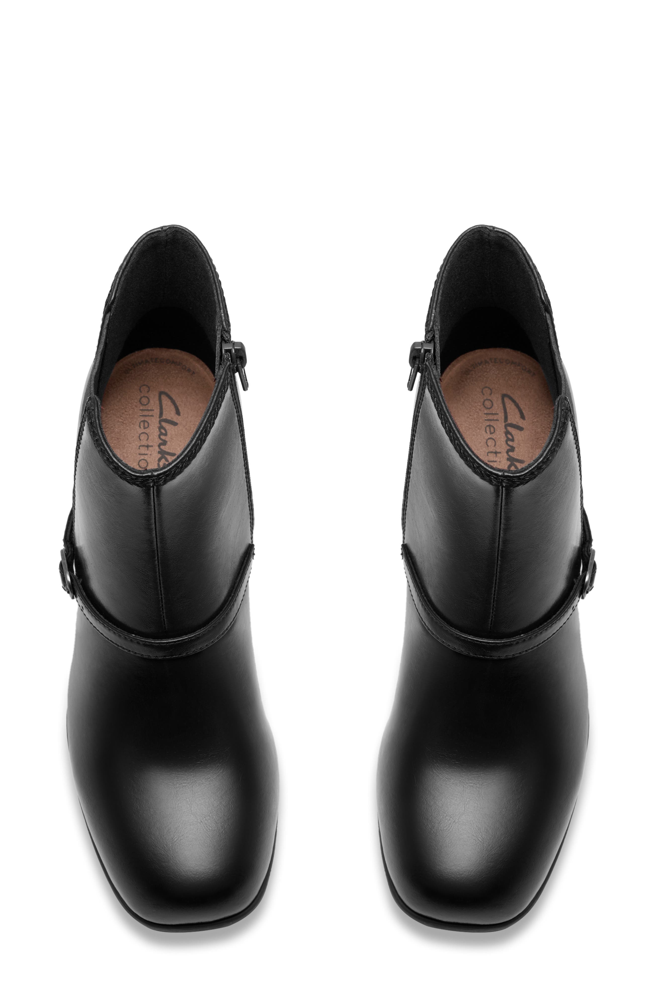 Clarks<sup>®</sup> Keirsta Day Block Heel Boot, Alternate, color, Black Leather