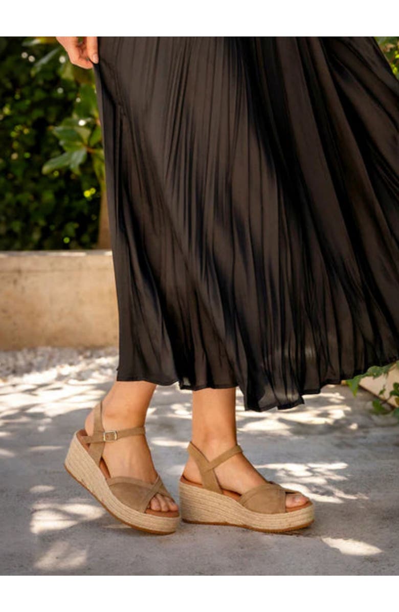 Menina Step Triana Suede Espadrille, Alternate, color, Camel