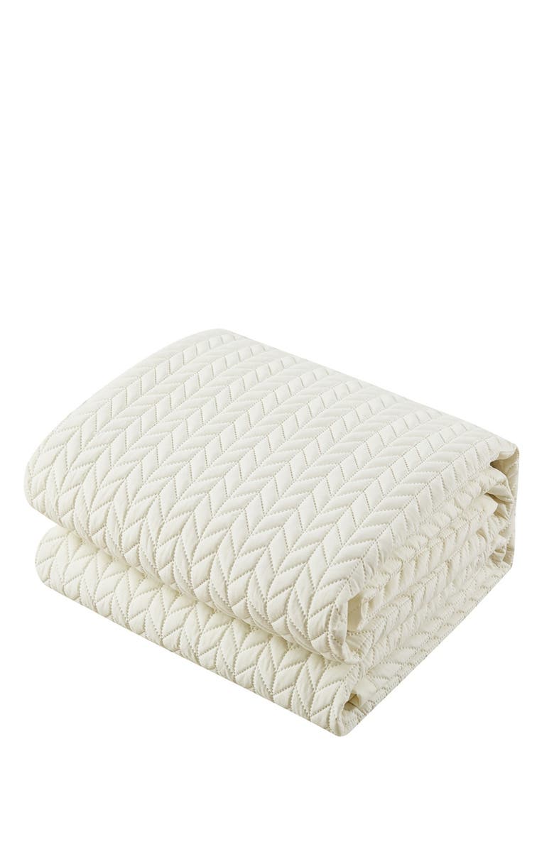 CHIC King Platt Geometric Chevron Quilt Set - Beige, Alternate, color,