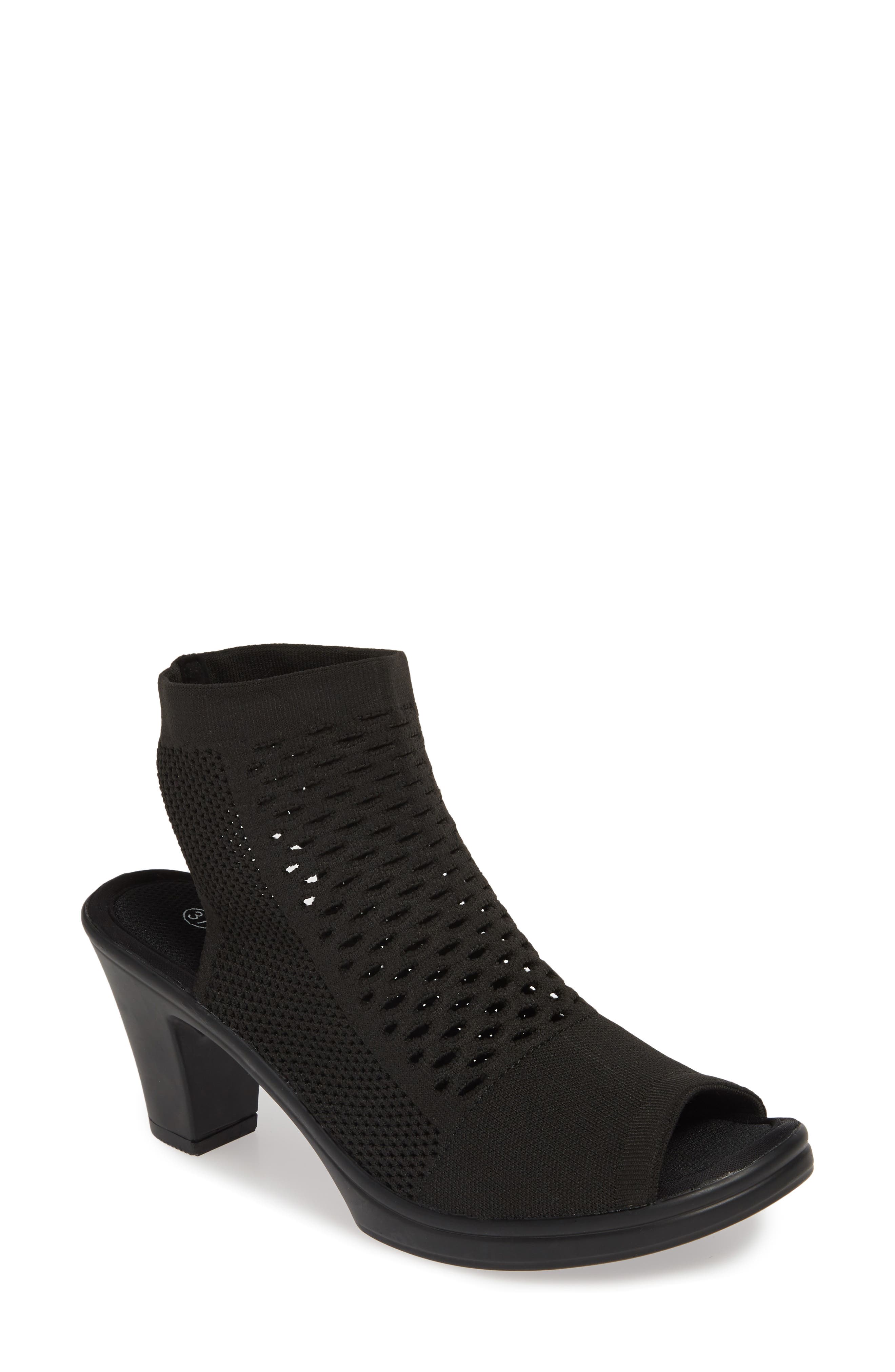 bernie mev. Salma Sandal, Main, color, 