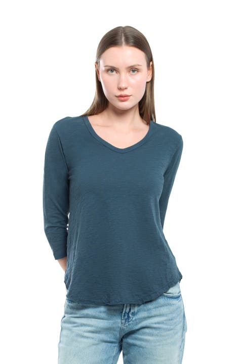 3/4 Sleeve V-Neck Shirttail Tee With Raw Hem Top