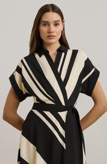 Lauren Ralph Lauren ★【ラップ ドレス】Crepe Faux Wrap Dress Lauren Ralph Lauren Short Sleeve Crepe Faux Wrap Dress