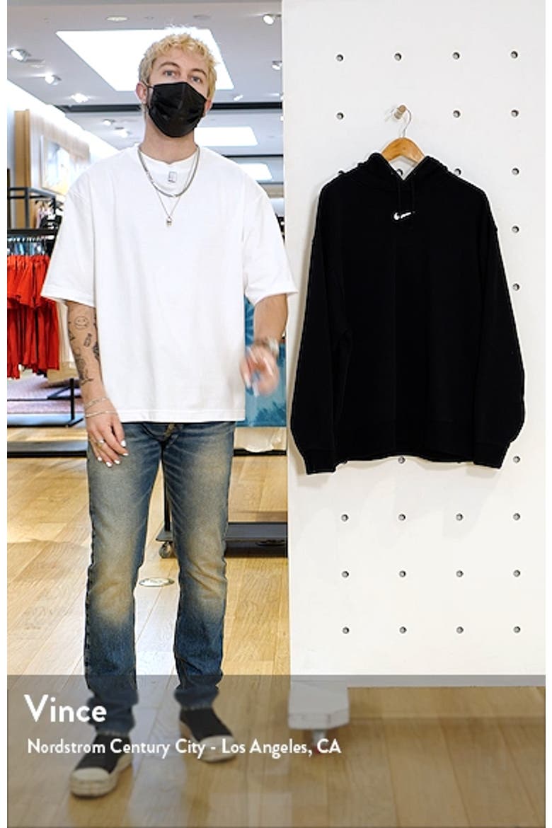 Sportswear Collection Essentials Hoodie video