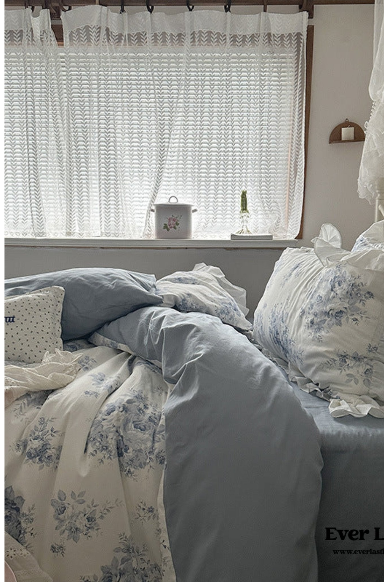 French Ruffle Floral Bedding Set, Alternate, color, Blue Floral / Flat
