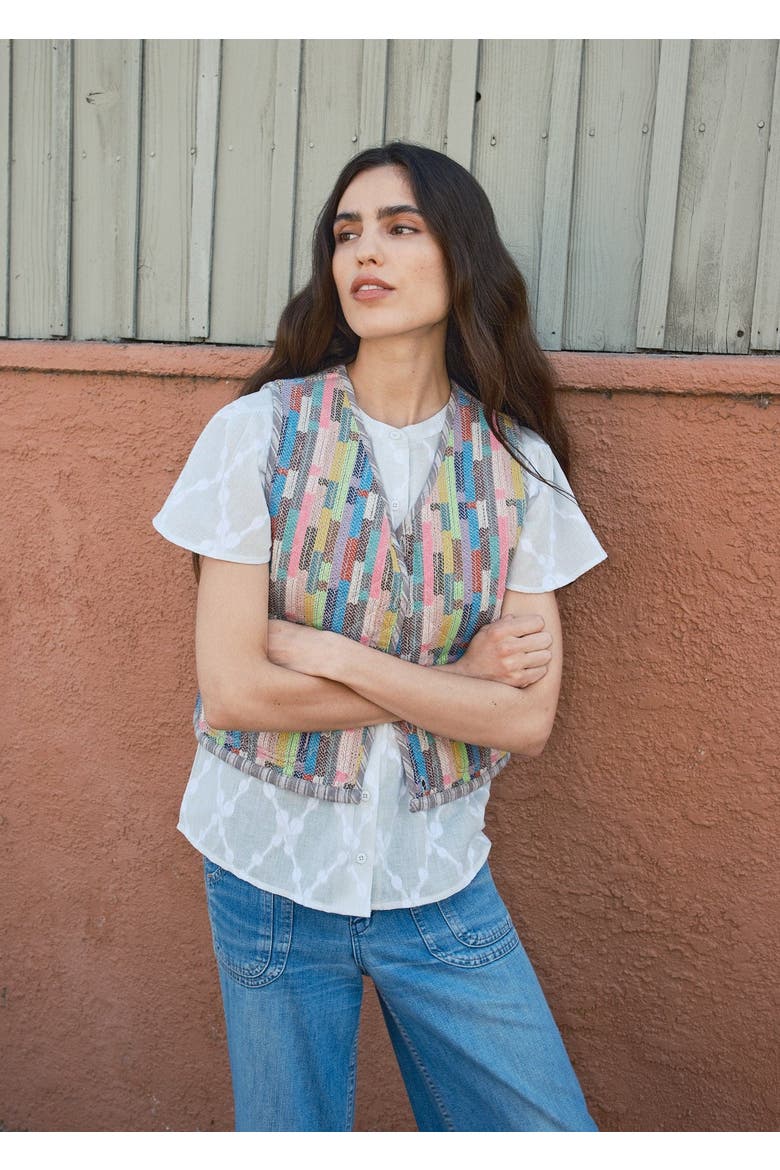 Quilted and Reversible Vest, Alternate, color, Scribble