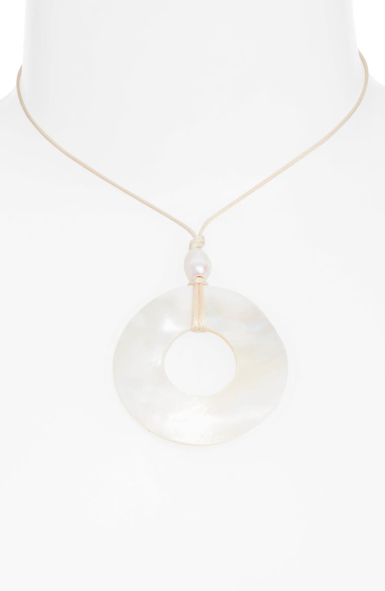 FRASIER STERLING Monaco Circle Pendant Necklace, Main, color, 