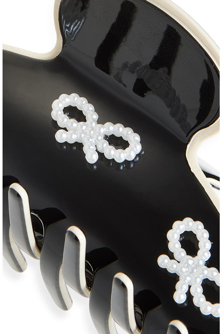 Owen Faux Pearl Claw Clip, Alternate, color, BLACK/ WHITE