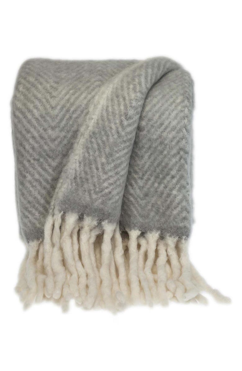 PARKLAND COLLECTION Nagar Tasseled Throw Blanket, Main, color,