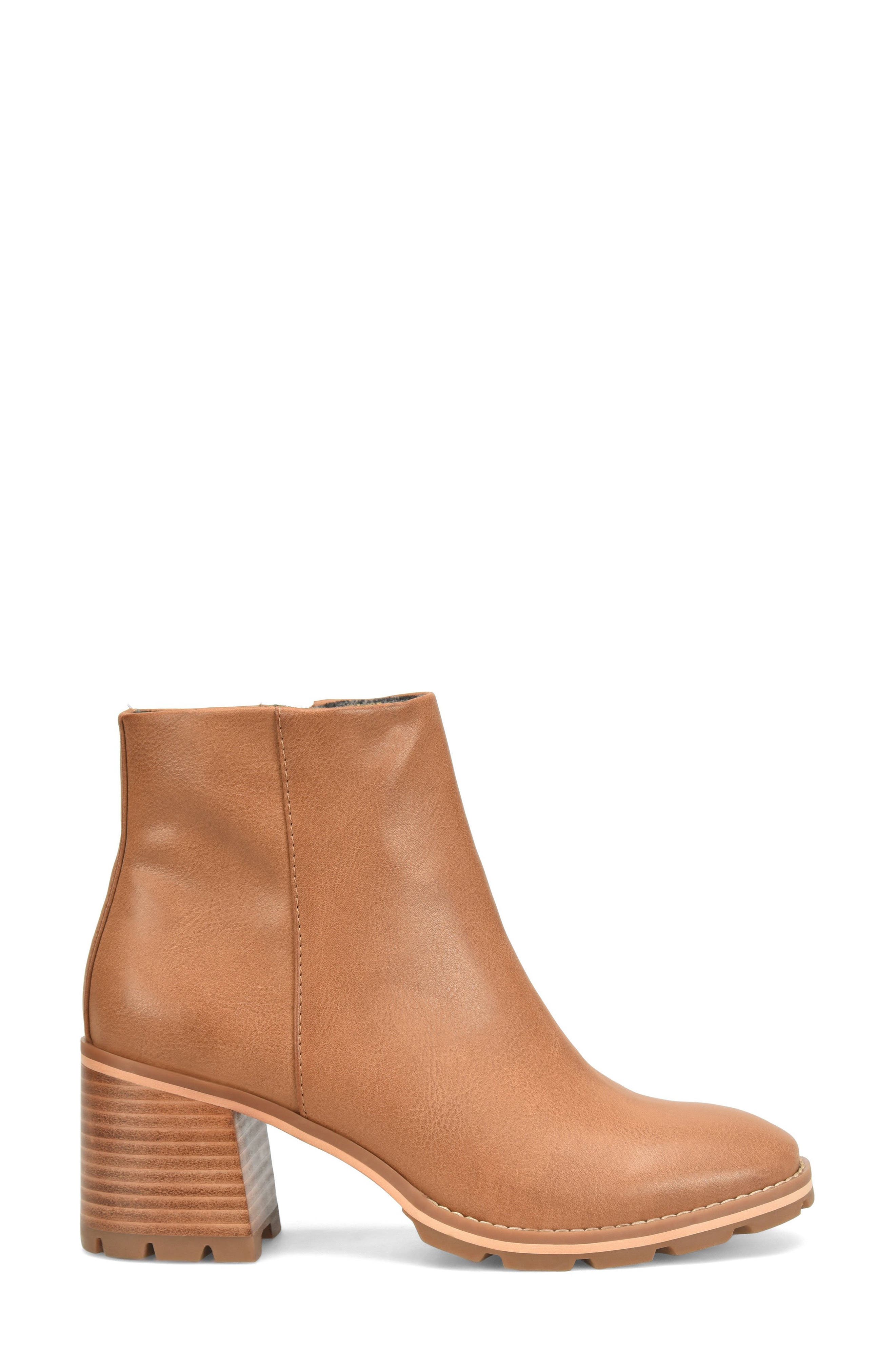 KORKS Chandler Heeled Bootie, Alternate, color, Light Tan