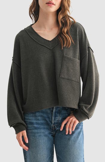 Lush V-neck Long Sleeve Top In Gray