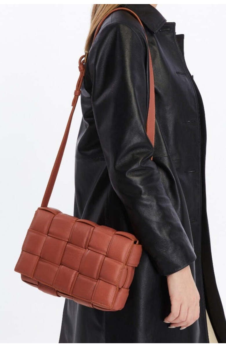 FURNIQ UK Hoxton Woven Suede Handbag, Alternate, color, Cognac Brown