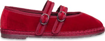 Claire Mary Jane Flat