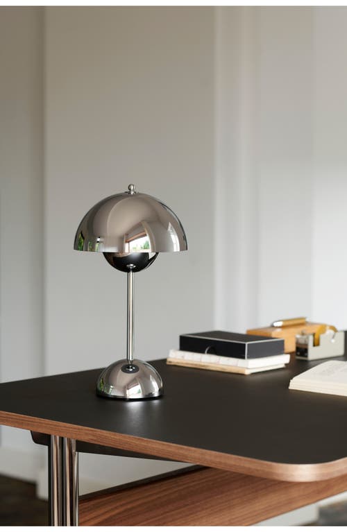 Ameico Flowerpot Portable Wireless Table Lamp Vp9 In Silver