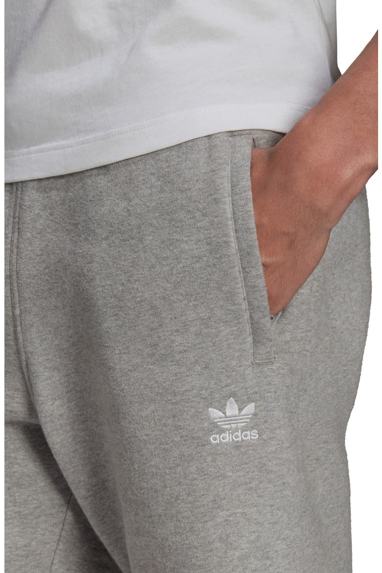 Essential Shorts, Alternate, color, MEDIUM GREY HEATHER