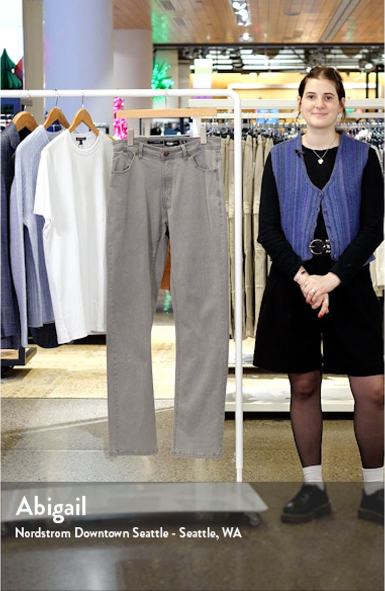 Relaxed Athletic Fit 2.0 Stretch Jeans, sales video thumbnail