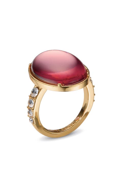 Oval Cabochon 
Crystal Cocktail Ring