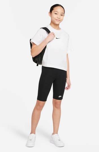 Sportswear Kids' Essential Boxy Embroidered Swoosh T-Shirt