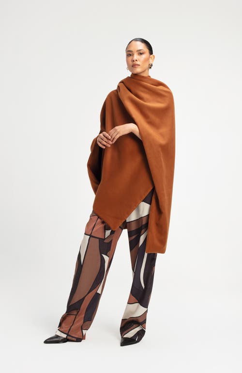 Diarrablu Wrap Cape In Solid Brown