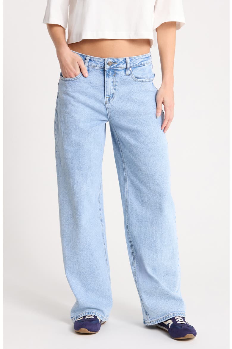 Slung Low Rise Wide Leg Jeans, Main, color, LIGHT WASH