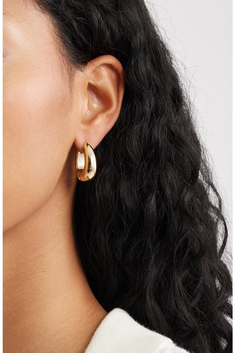 Set of 2 Huggie Hoop Earrings, Alternate, color, GOLD
