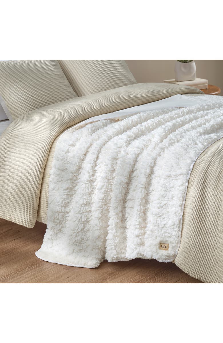 UGG<sup>®</sup> Shira Fleece Throw Blanket, Alternate, color, Snow