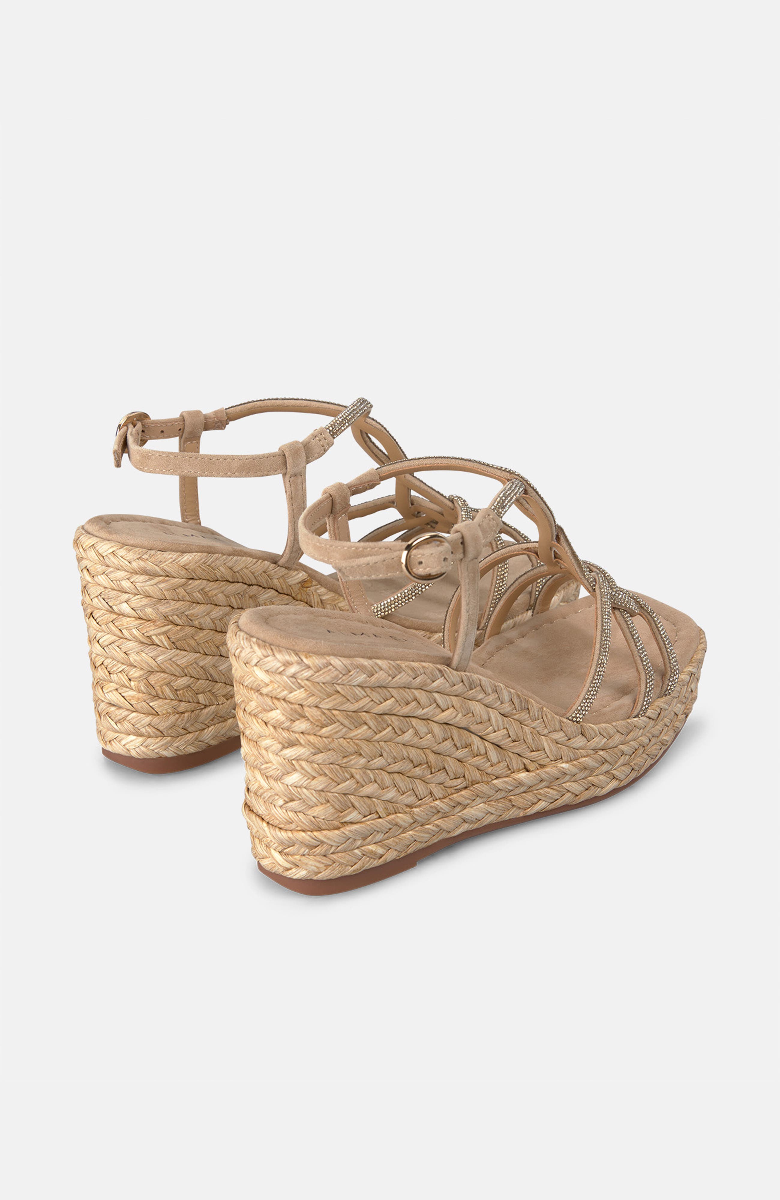 Wedge Interlaced Strips, Alternate, color, Beige