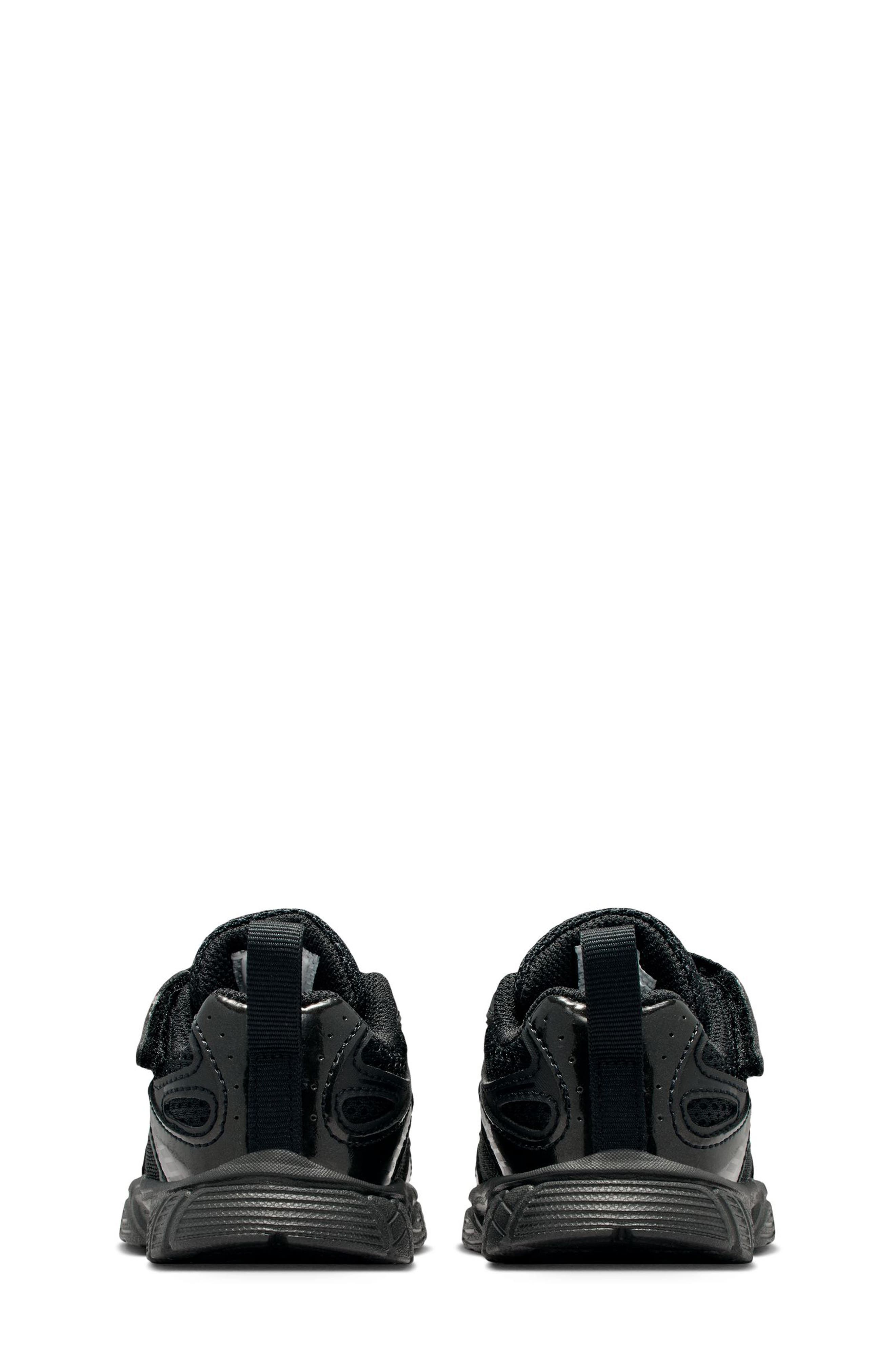 Nike Kids' V5 RNR Sneaker, Alternate, color, Black/ Black/ Anthracite