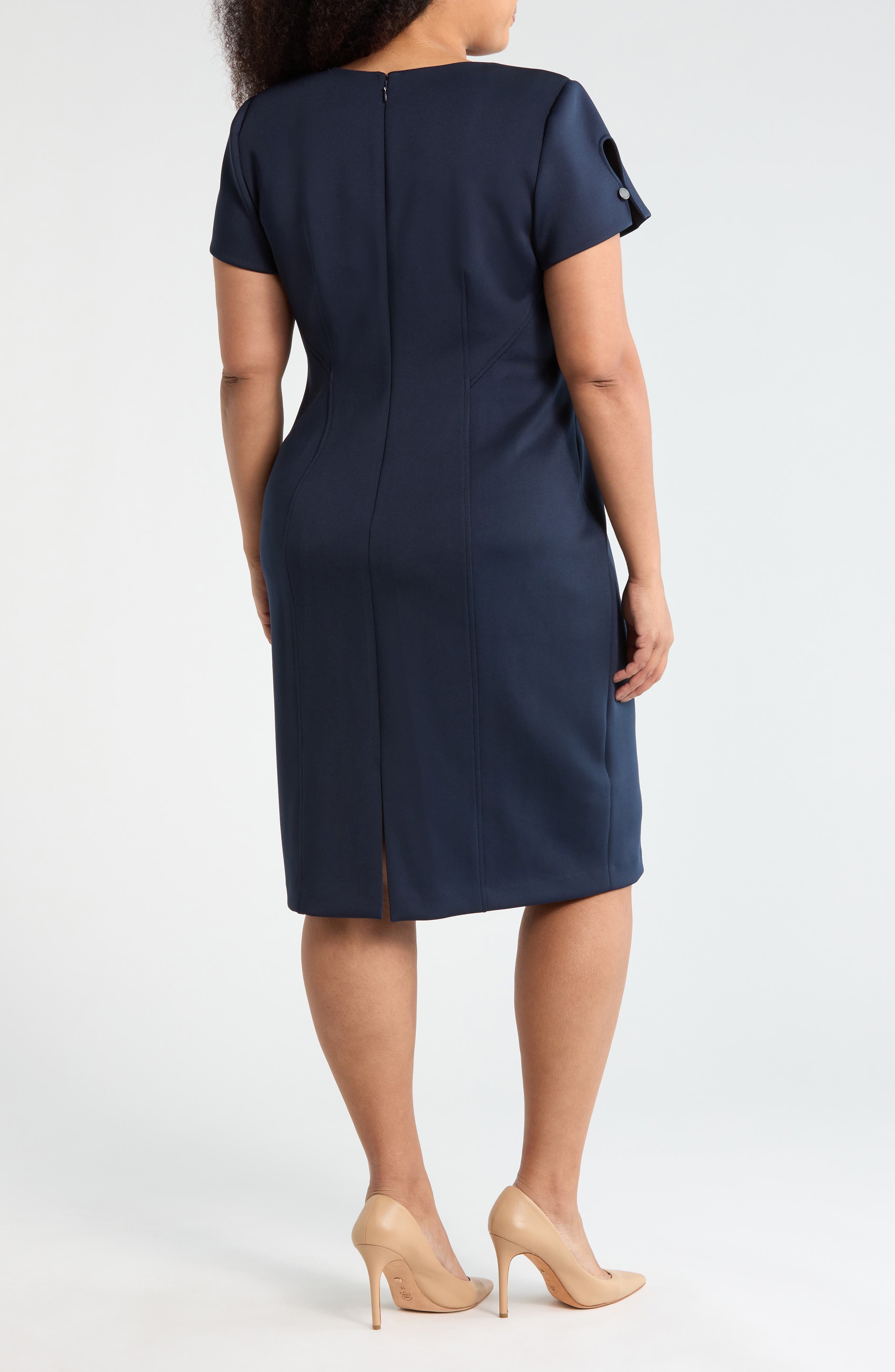 scuba seamed knee-length dress Short Sleeve Scuba Knit Dress (Women)