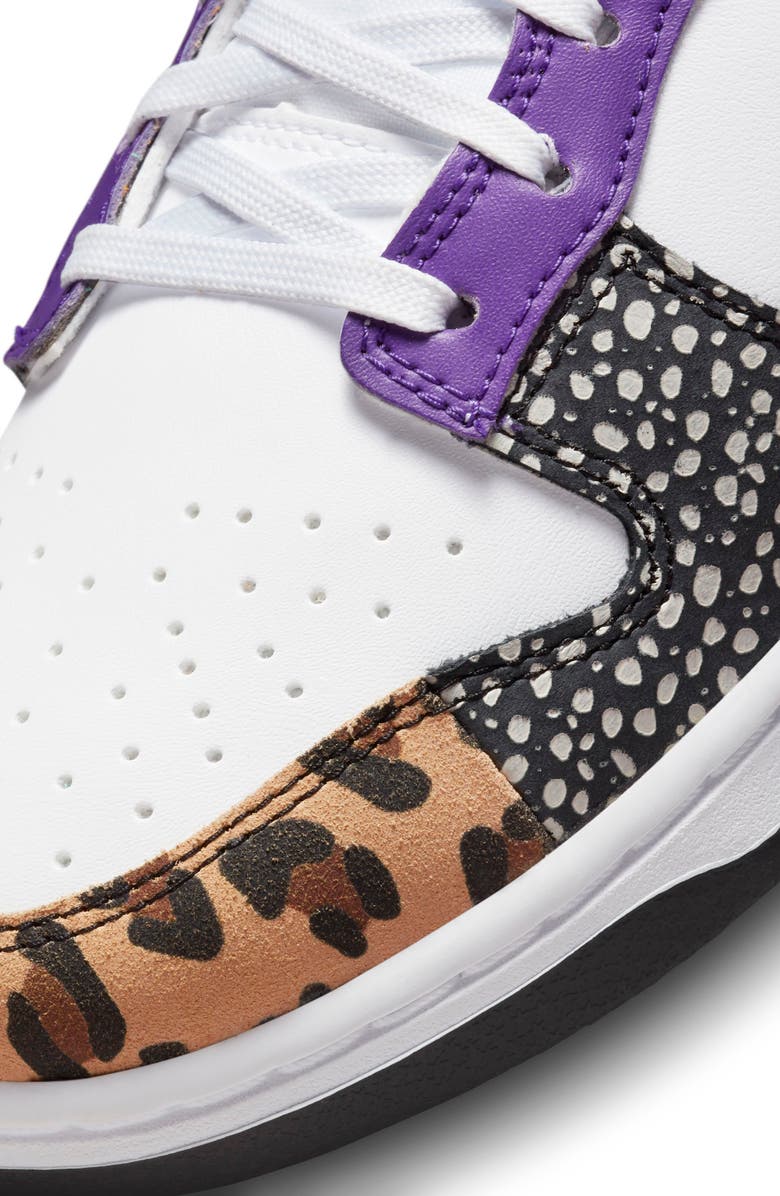 Nike Dunk Low Basketball Sneaker, Alternate, color,